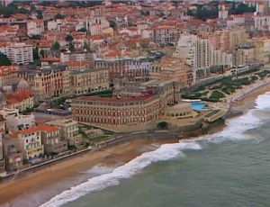 Hotel du Palais vu d'avion