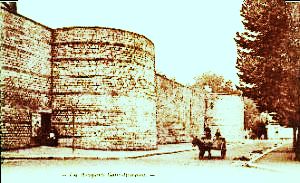 remparts gallo romains.