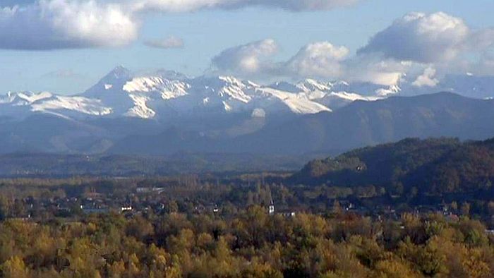 Vue des Pyr&eacute;n&eacute;es depuis Pau