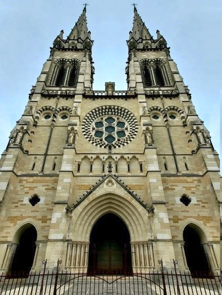 Moulins cath&eacute;drale Notre-Dame