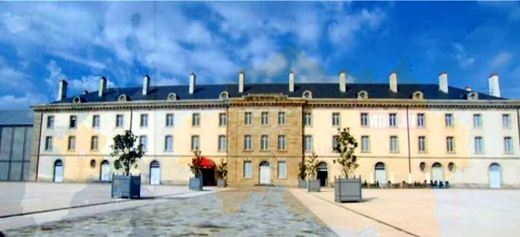 Centre national du costume de sv&egrave;ne Moulins