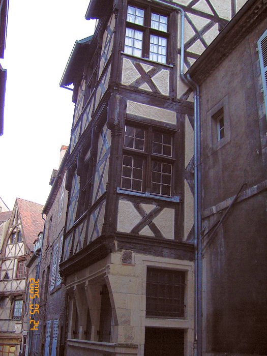 Moulins maison Lorin des Barres