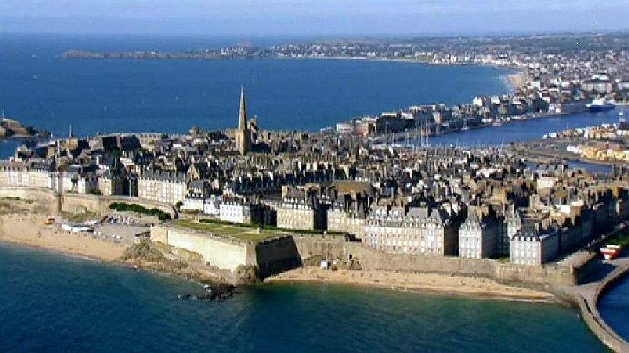 Vue de St-Malo et remparts