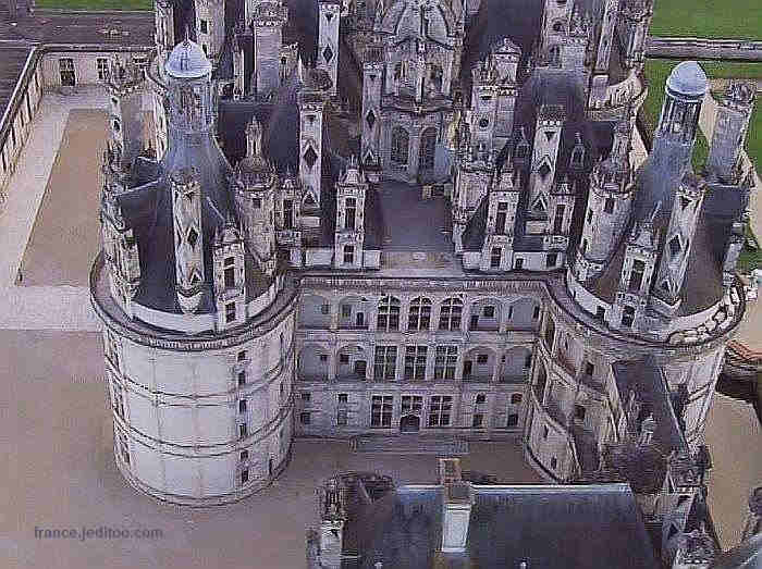 chateau de Chambord vu du ciel