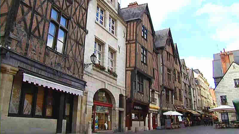 rue du vieux Tours