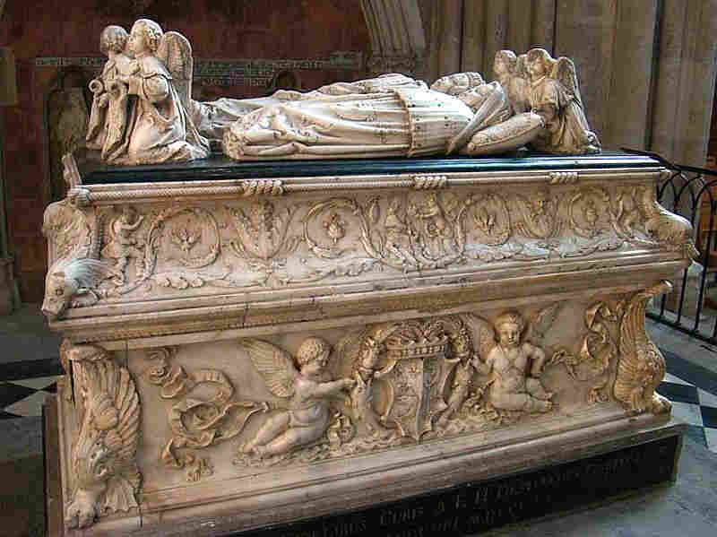 Tombeau  des enfants de CHarles 8, cath&eacute;drale St-Gratien de Tours
