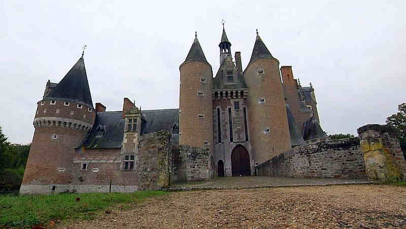 Ch&acirc;teau du Moulin &agrave; Lassay-sur-Croisne