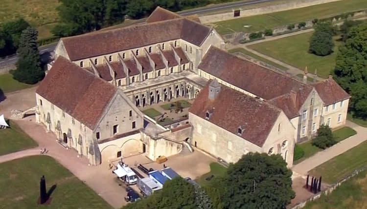 Vue abbaye de Noirlac