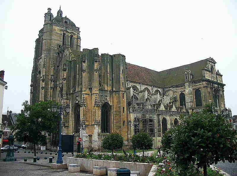 Eglise St-Pierre de Dreux