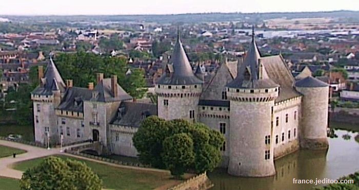 Ch&acirc;teau de Sully-sur-Loire