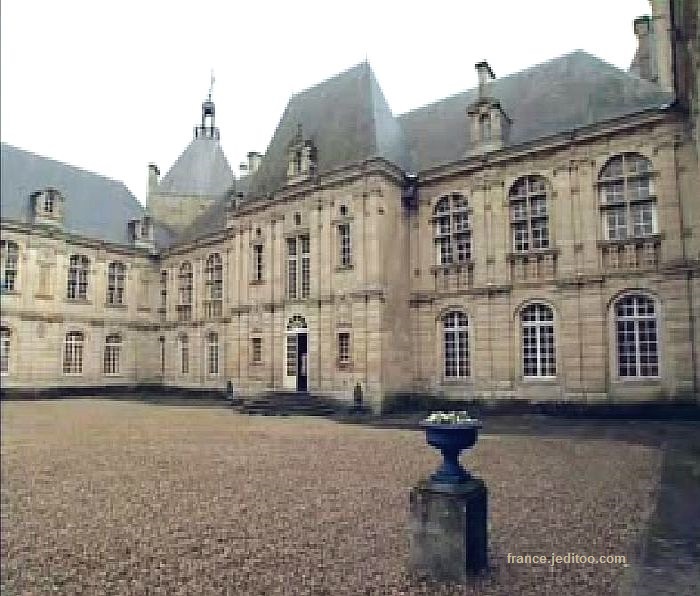 Ch&acirc;teau de Sully-sur-Loire