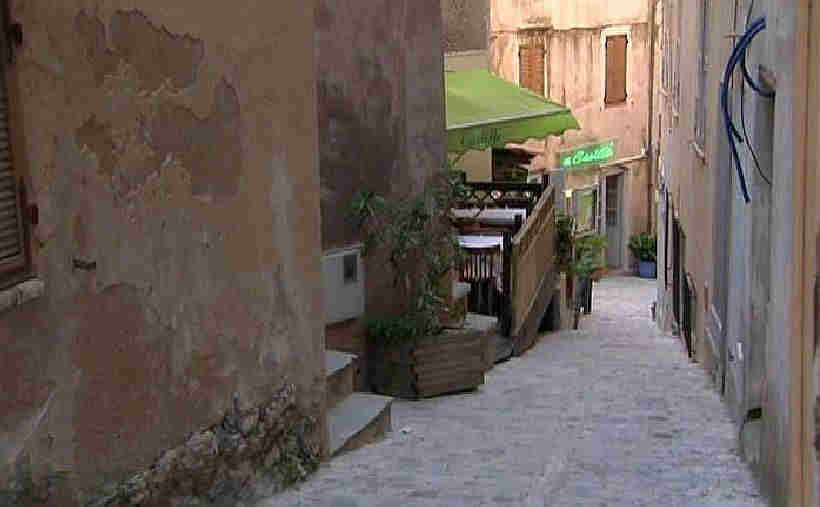ruelle de Bonifacio