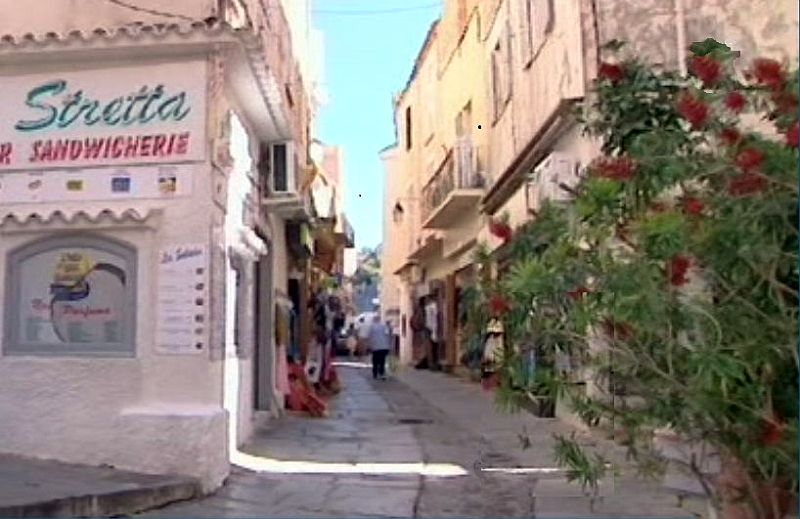 Rue de Calvi