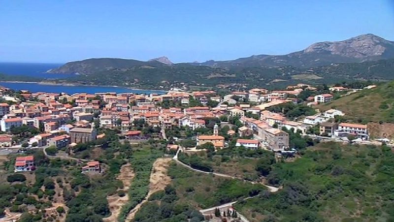 Vue de  Carg&egrave;se