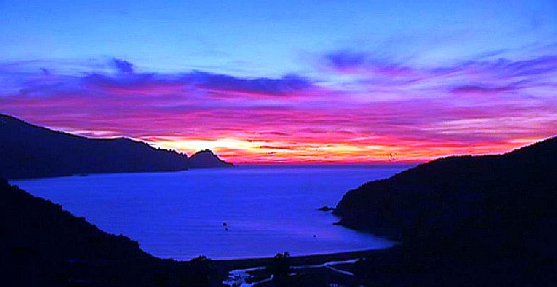 Coucher de soleil sur le golfe de Porto Corse