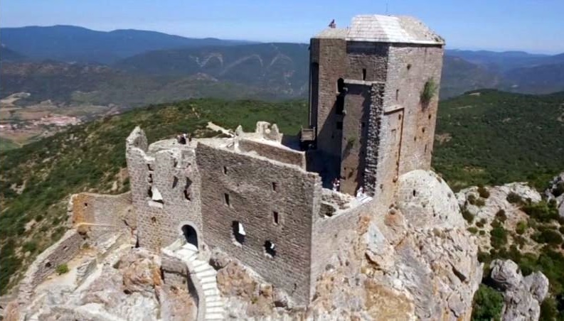 Chateau de Qu&eacute;ribus