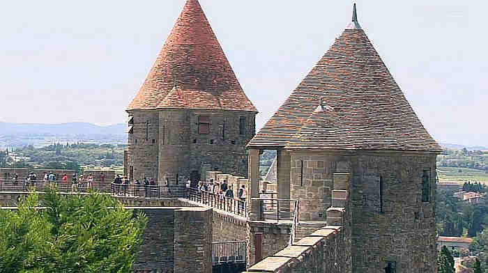 Chemin de ronde remparts de Carcassonne