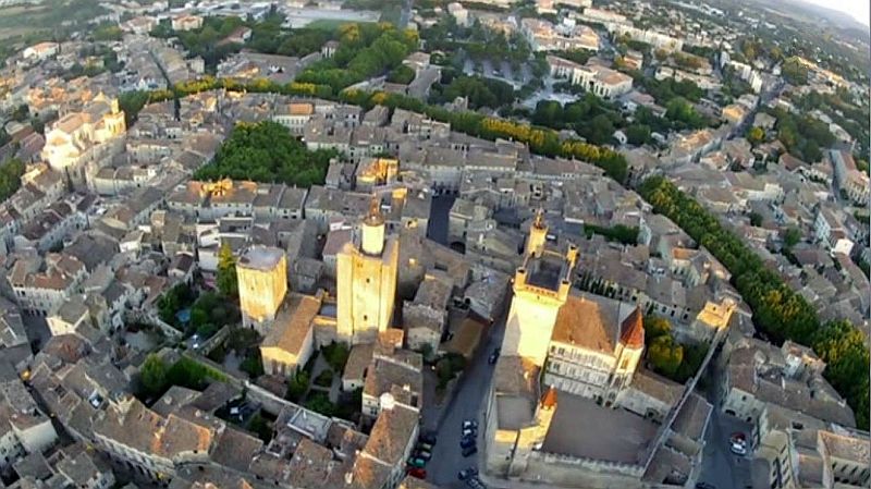 Les 3 tours d'Uz&egrave;s