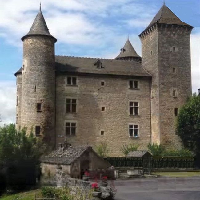 Chateau de  St-Saturnin