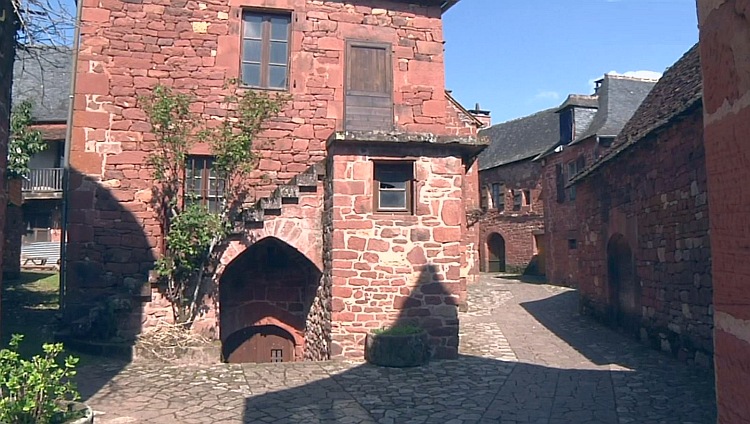 Collonges la Rouge