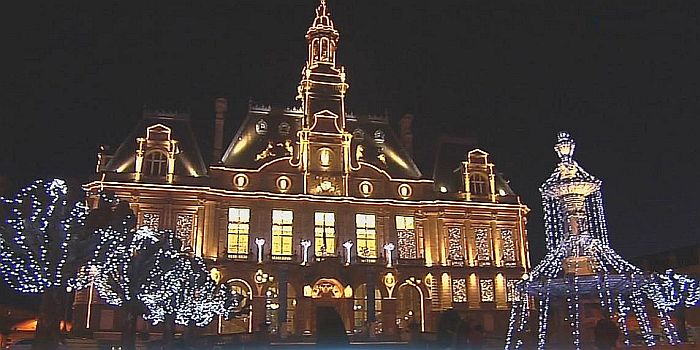 Hotel de ville de Limoges &agrave; No&euml;l