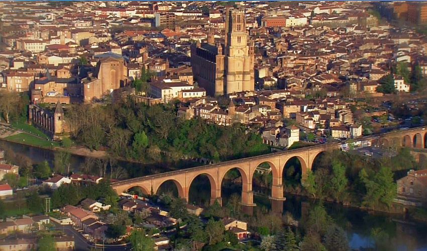 tarn, &eacute;v&ecirc;ch&eacute; et  cath&eacute;drale d'Albi