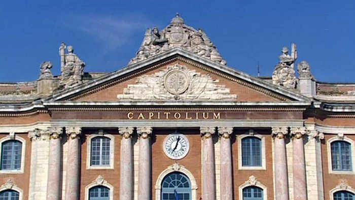 Fa&ccedil;ade du Capitole de Toulouse