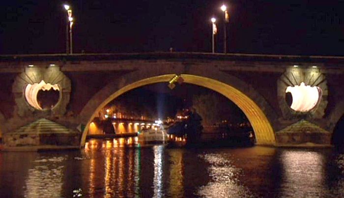 Le Pont neuf le soir &agrave; Toulouse
