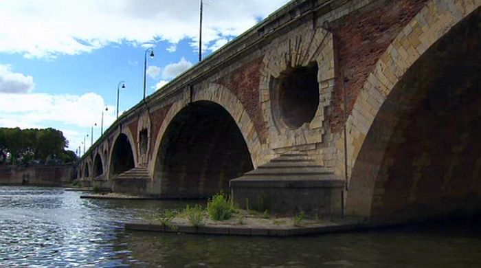 Le Pont neuf &agrave; Toulouse