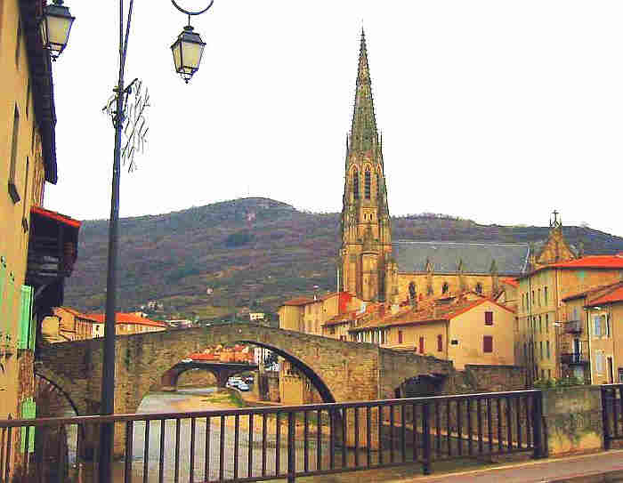 Saint Afrique pont  vieux et &eacute;glise