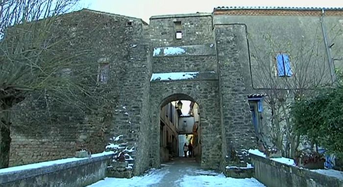 Porte de Sers &agrave; Saint-Julia