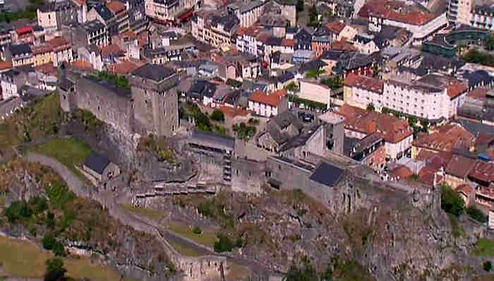 castle  of Lourdes