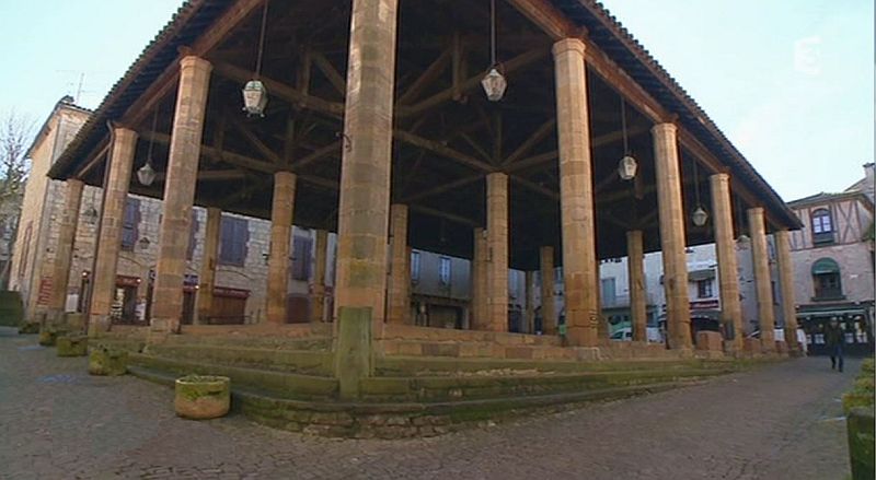 Halles couvertes de Cordes sur Ciel