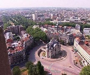 Porte de Paris vue du beffroi, &agrave; Lille