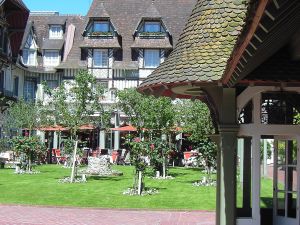 Hotel Normandy Deauville