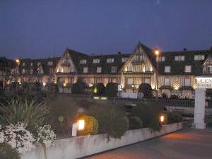Hotel Normandy la nuit