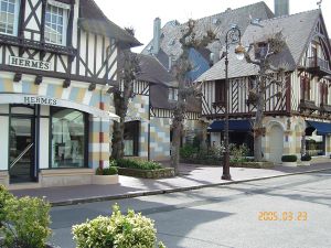 deriere le casino - back the casino