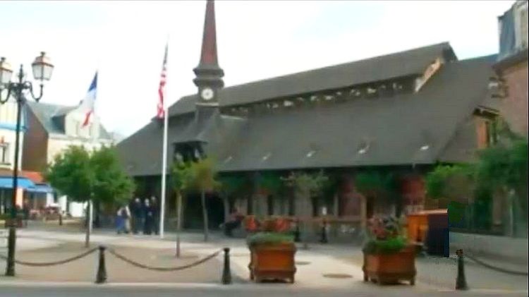 halle du march&eacute; couvert d'Etretat 
