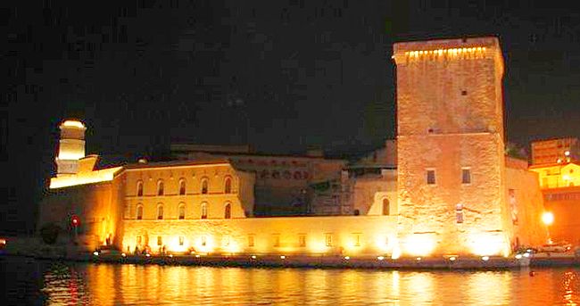 Le fort St-jean &agrave; Marseille, de nos jours