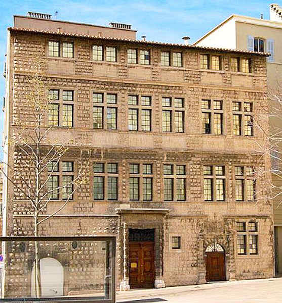 la maison  diamant&eacute;e &agrave; Marseille
