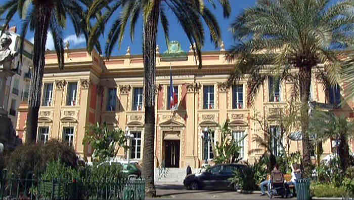 La Mairie de Mennton