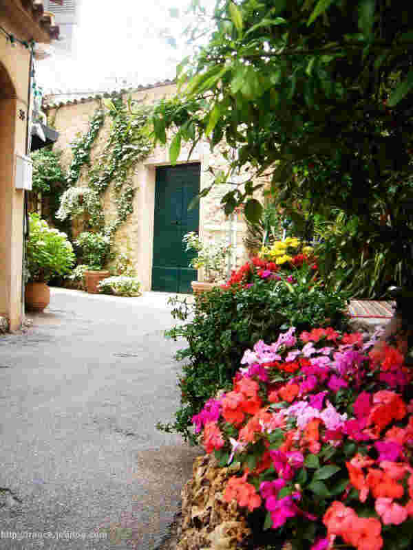 Vieilels ruelels du vieux Mougins