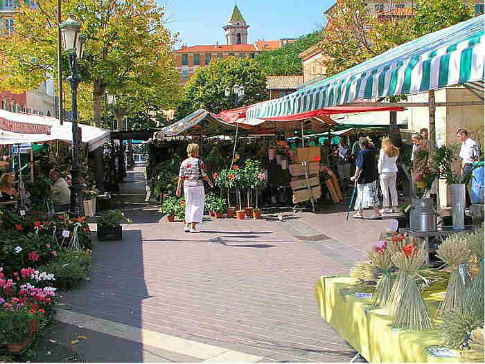 March&eacute;  aux  fleurs cours SAleya