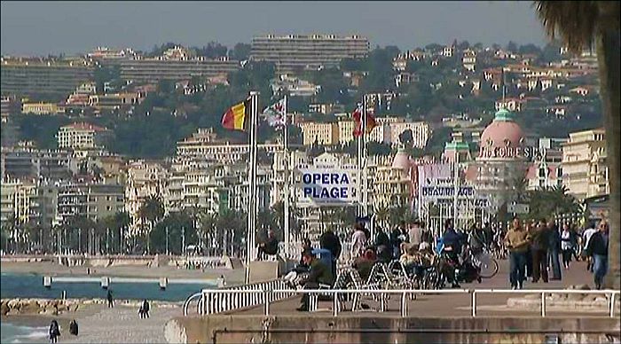 La Promenade des Anglais  au printemps
