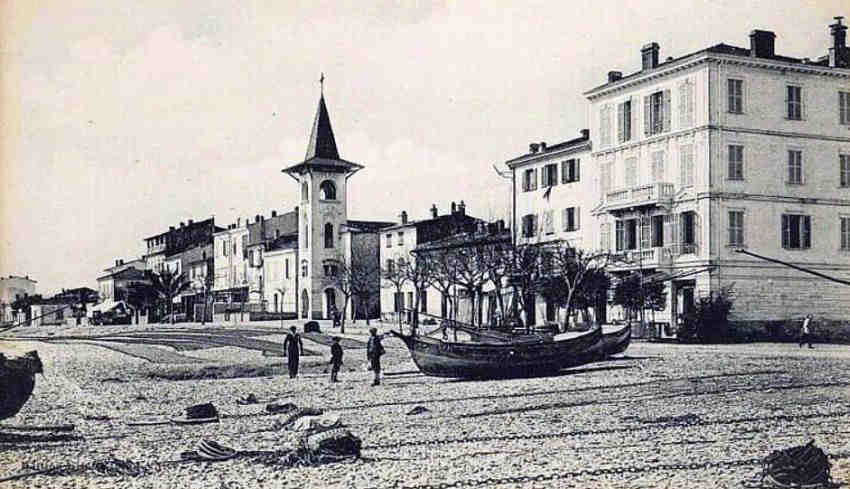 La  plage &agrave; Cros-de-Cagnes  ann&eacute;es 1920