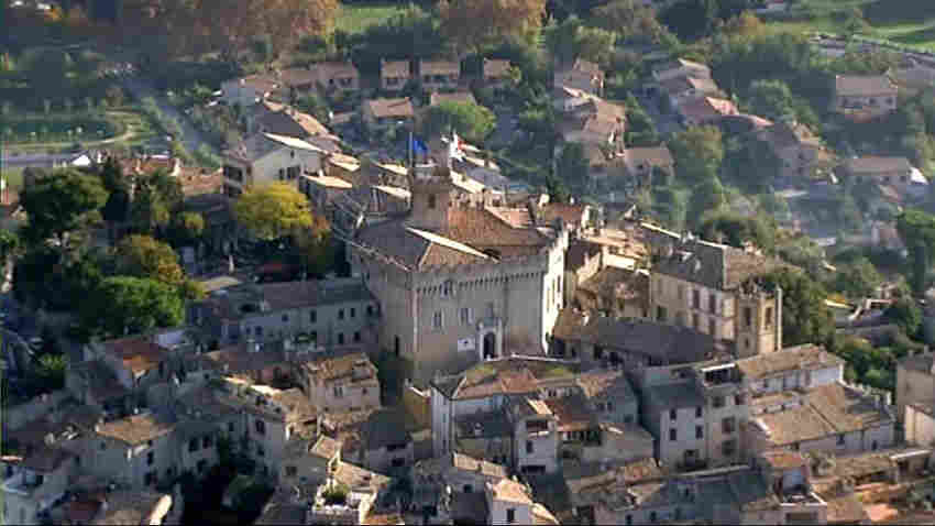 Le vieux Cagnes et le ch&acirc;teau