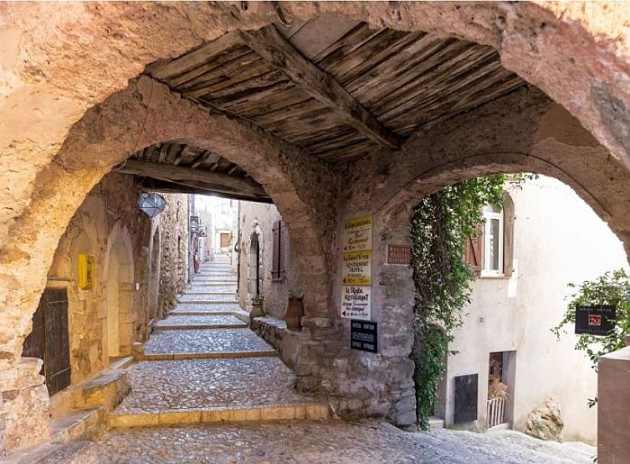 Passage vo&ucirc;t&eacute; &agrave;  Sainte-Agn&egrave;s