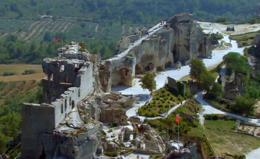 Ruines du ch&acirc;teau des Baux