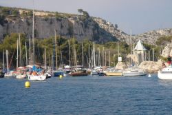 Calanque de port Miou Cassis