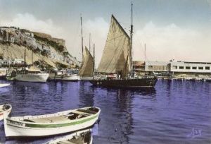 Cassis voiliers et casino annees 1960